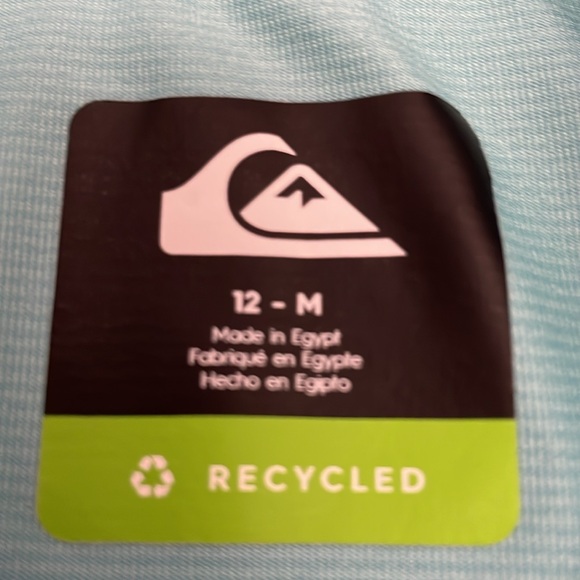 Quiksilver Blue UPF Protection 50+ Long Sleeve Logo Tee Boy's Size Medium -12 - Picture 7 of 10